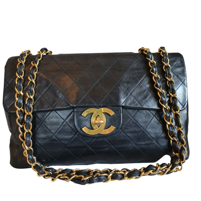 Chanel timeless classic jumbo vintage flap Crossbody bag